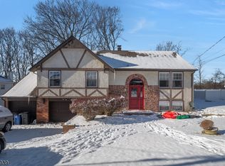6 Leo Ave, Stanhope, NJ