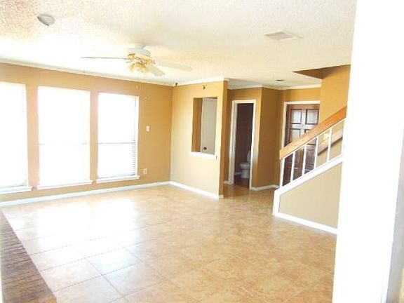 4th image of 621 Via Miramonte #621