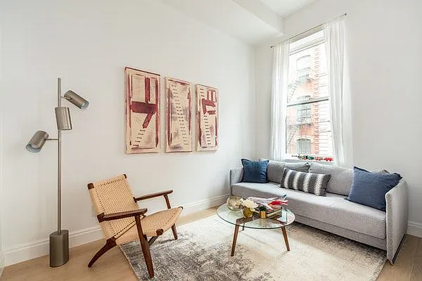 Rented by Compass | media 52