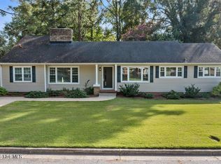 1104 N Overlook Dr, Greenville, NC 27858