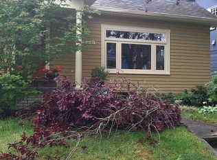 6830 18th Ave NE, Seattle, WA 98115