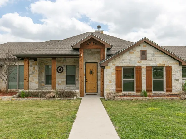 210 Stonehenge, Marble Falls, TX 78654
