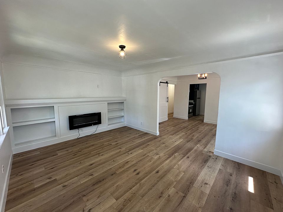 1st image of 2803 Estara Ave