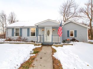 16 Castle Point Rd, Wappingers Falls, NY 12590