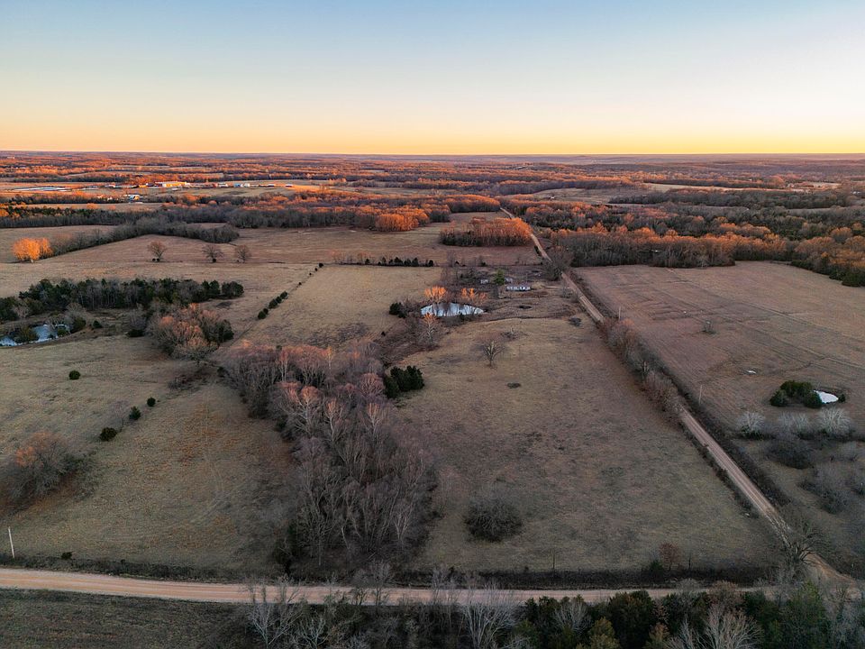 8465 S 2351st Road, Humansville, MO 65674 Zillow