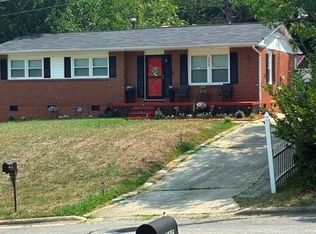 3208 Fitzgerald Pl, Greensboro, NC 27405