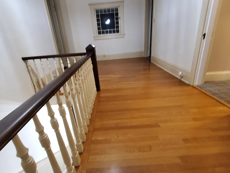 114 W Lexington Ave — Photo 43