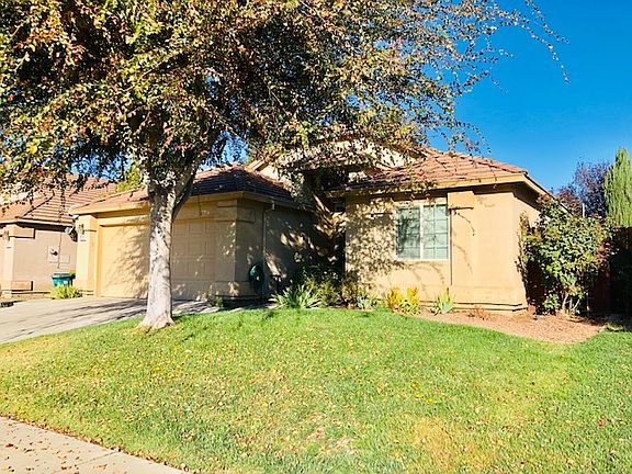 2nd image of 2523 Niobrara Ave