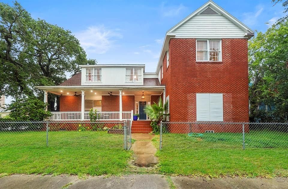 1st image of 3228 Avenue L