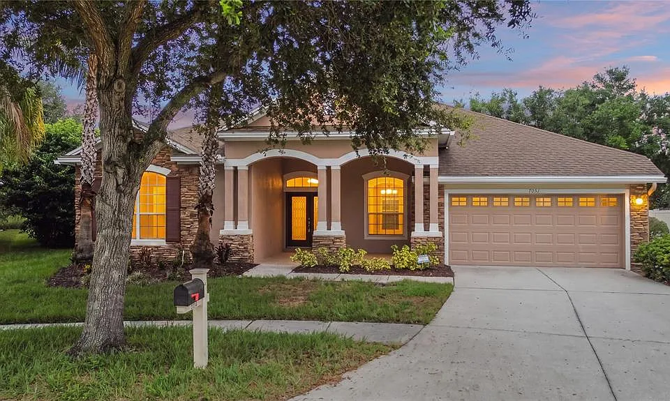 7051 Derwent Glen Cir