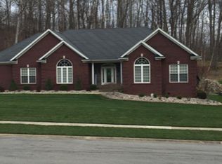 9801 Secretariat Dr, Louisville, KY 40214