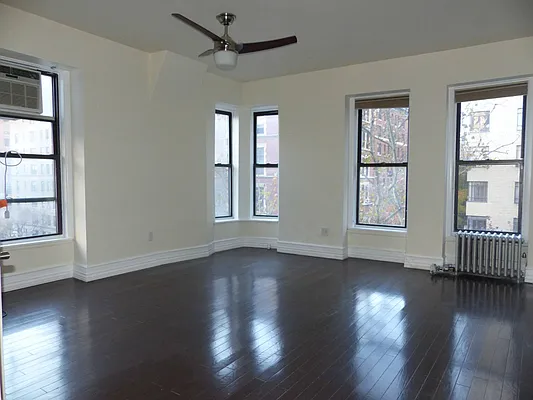 Rented by Immac Realty | media 41