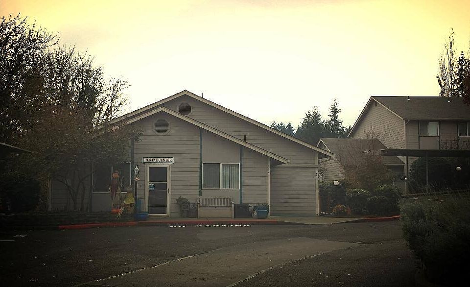 884 FAIRVIEW AVE SE Salem OR Zillow