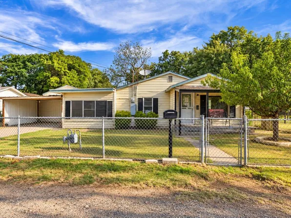 4027 Hollis St, Haltom City, TX 76111