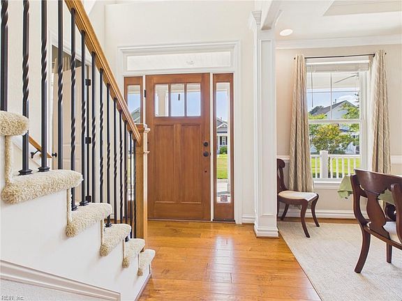 3rd image of 2213 Olmstead Ln