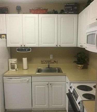 5th image of 717 S Beach St APT 211C