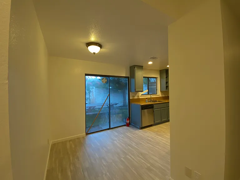 Arbor Creek Cir — Photo 2