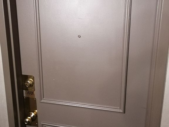 3rd image of 40 Scollard St #1601