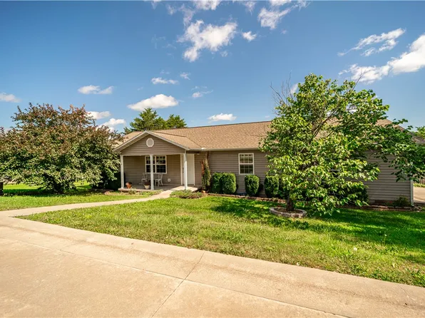 1302 Hank Blvd, Berryville, AR 72616