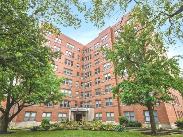 1585 Ridge Ave APT 608, Evanston, IL 60201