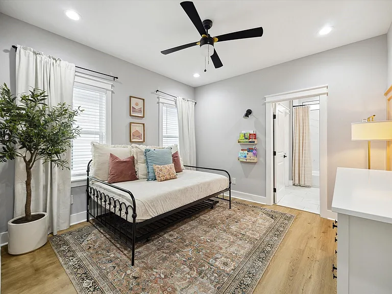 6496 Tc Jester Blvd — Photo 18