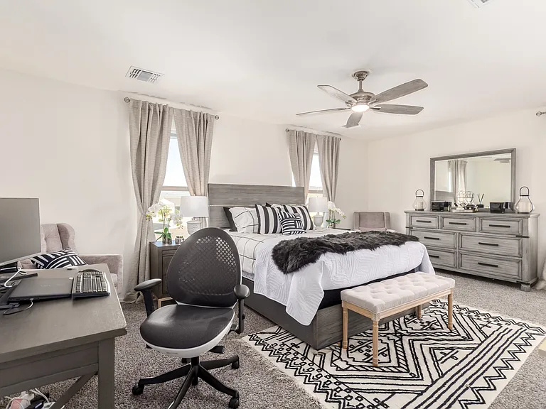 9265 W Tenaza Ln — Photo 32