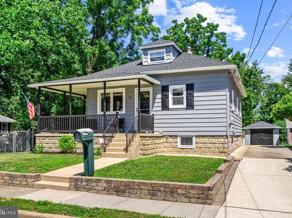 24 Cornell Ave, Gloucester City, NJ 08030