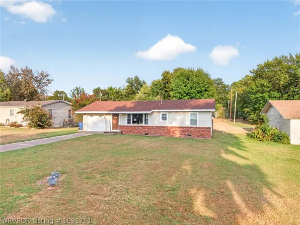 6901 S 9th St, Fort Smith, AR 72908