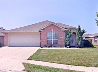 8905 Heartwood Dr, Fort Worth, TX 76244