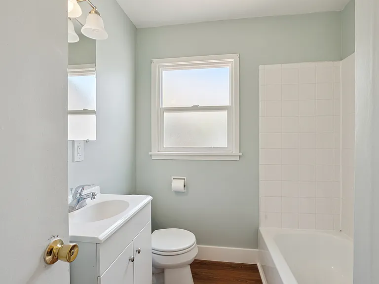 734 Taylor Ave — Photo 7