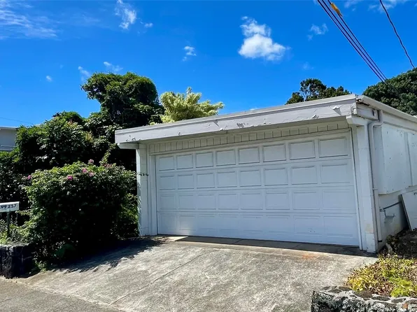 99-257 Ohenana Loop, Aiea, HI 96701