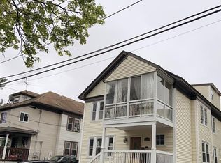 138 Oakside Ave #1, Methuen, MA 01844