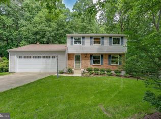 2406 Freetown Dr, Reston, VA 20191