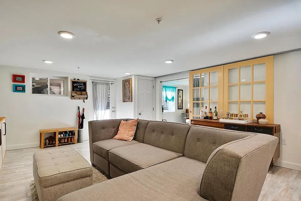 1st image of 4114 New Hampshire Ave NW #1