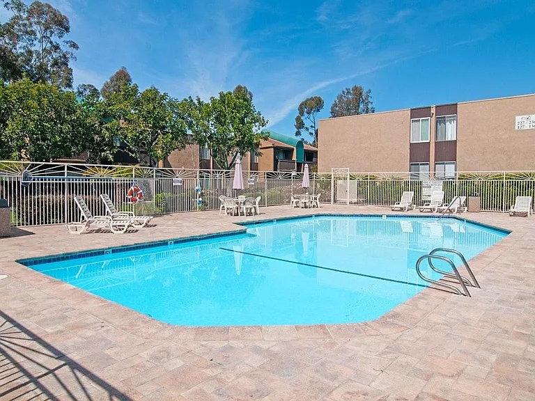 3454 Castle Glen Dr #211 — Photo 10