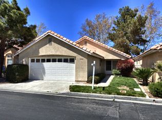 19104 Pine Way, Apple Valley, CA 92308
