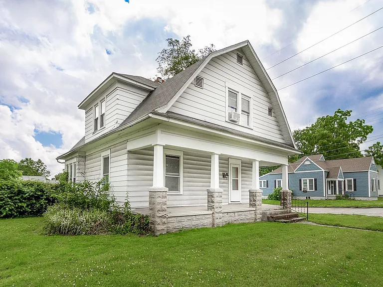 2125 W Jackson St — Photo 33