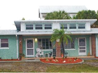 202 76th St #B, Holmes Beach, FL 34217