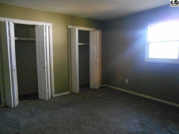 5th image of 503 N Grandview St
