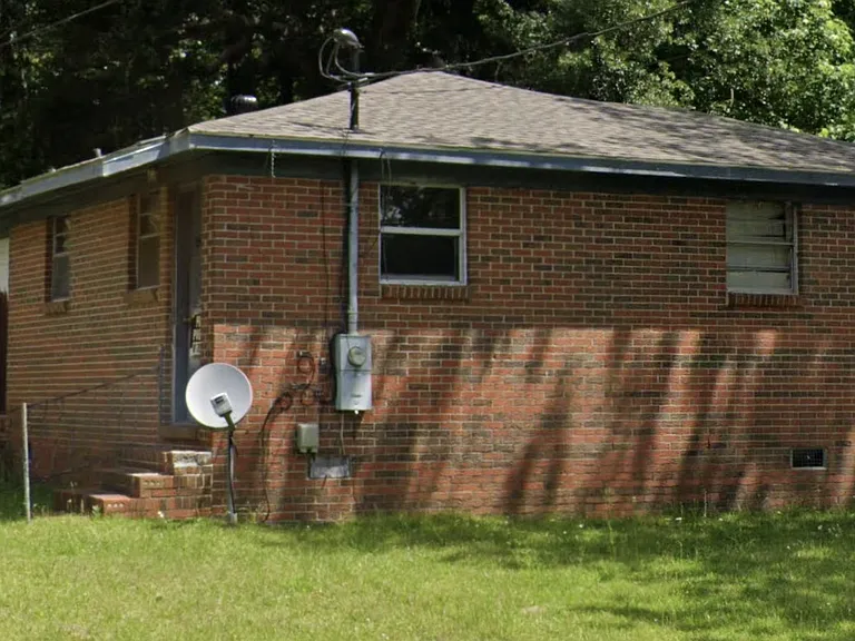 100 Woodland Hills Dr #100 — Photo 1
