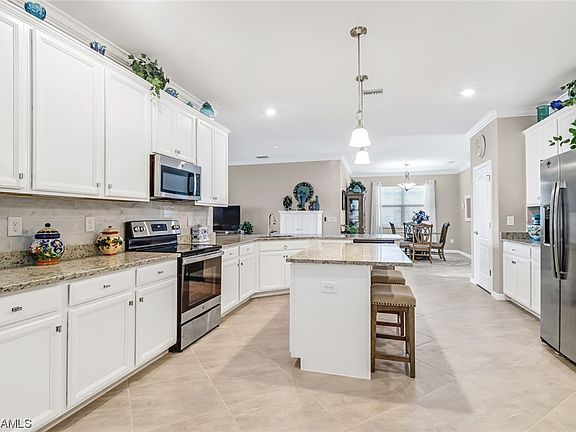 5th image of 3419 Murcia Ct