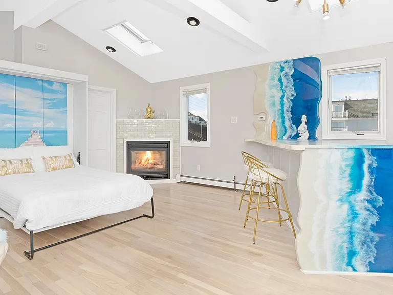 278 Nantasket Ave — Photo 4