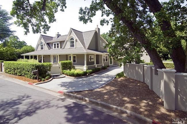 1st image of 35 Berlin Ave