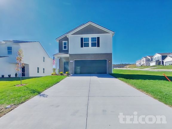 2nd image of 1066 Large Poppy Dr