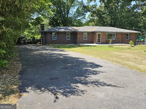 2498 Johnson Dr, Doraville, GA 30340