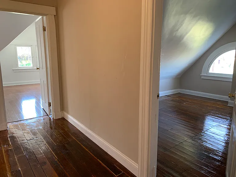 3042 Gilbert Ave #2 — Photo 30