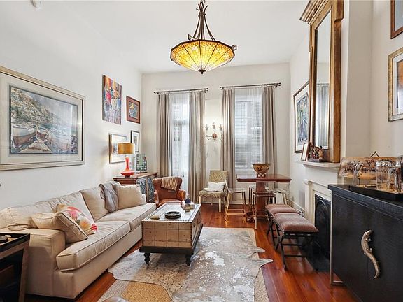 4th image of 1002 Orleans Ave #1002