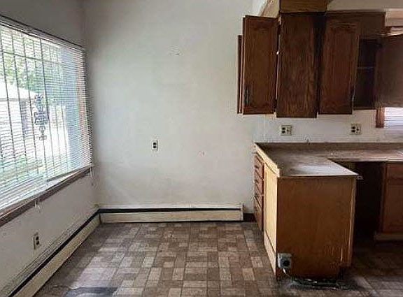 5th image of 19911 Shrewsbury Rd