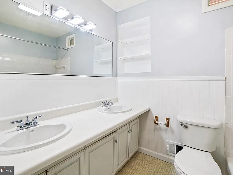 9017 Saint Andrews Pl — Photo 21