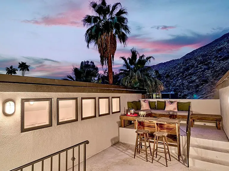 151 S Tahquitz Dr — Photo 19